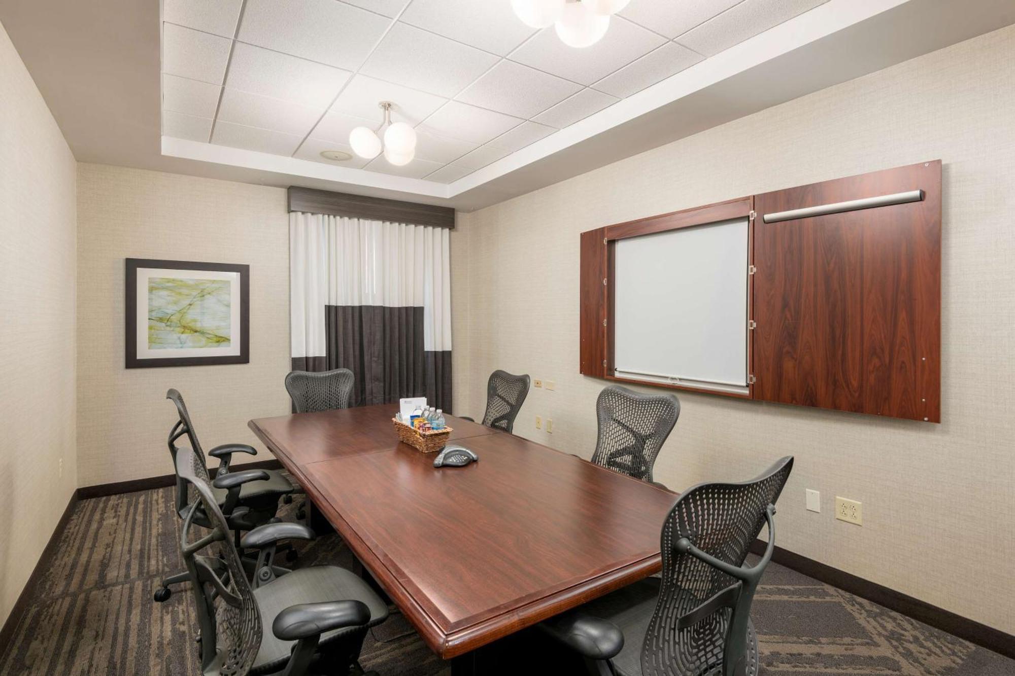 Hilton Garden Inn Silver Spring White Oak Buitenkant foto