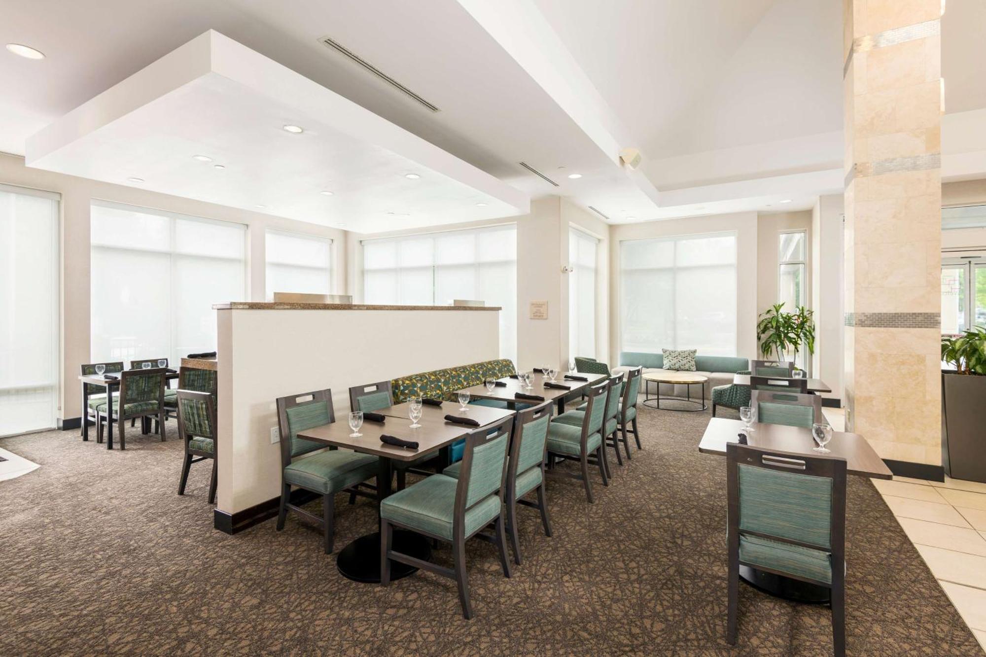 Hilton Garden Inn Silver Spring White Oak Buitenkant foto