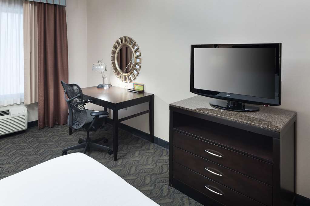 Hilton Garden Inn Silver Spring White Oak Kamer foto